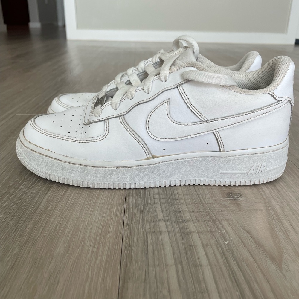 Nike Air Force Kids Shoes in White